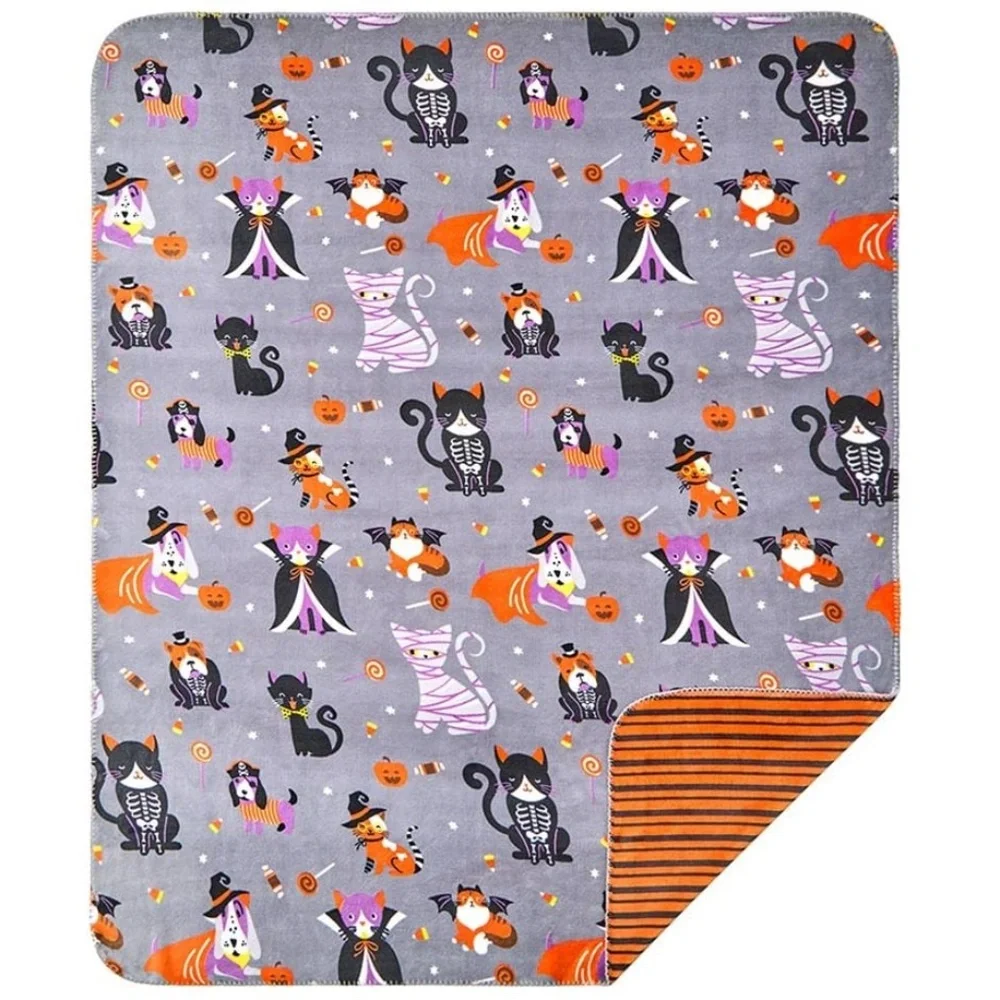 Halloween Reversible Throw Treat Or Treat with Dogs & Cats New